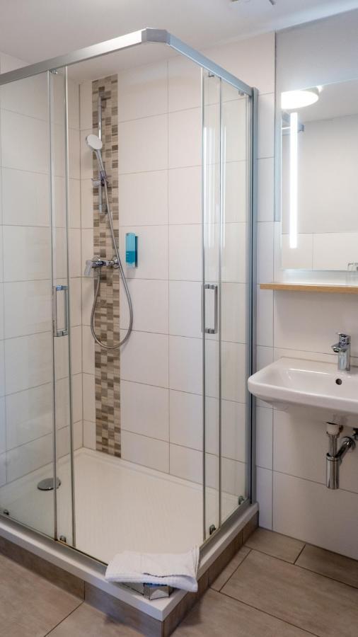 Hotel Am Uenglinger Tor شتندال المظهر الخارجي الصورة
