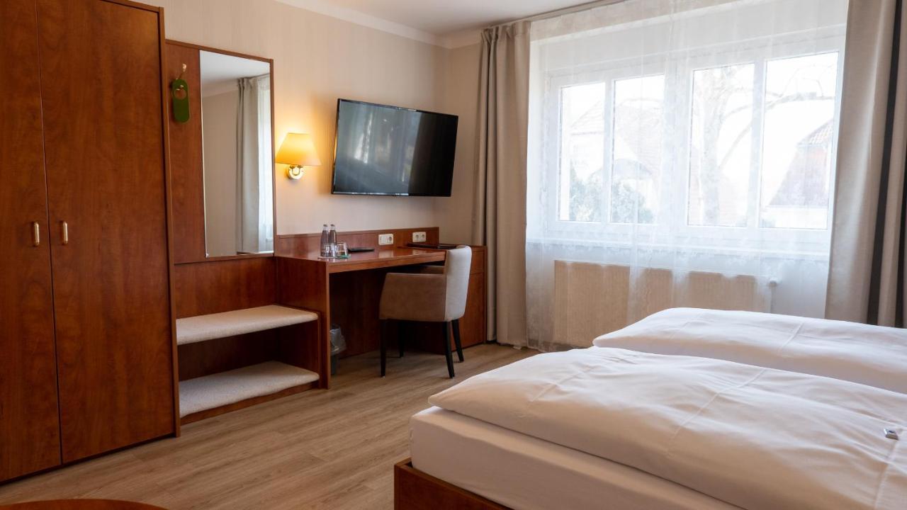 Hotel Am Uenglinger Tor شتندال المظهر الخارجي الصورة